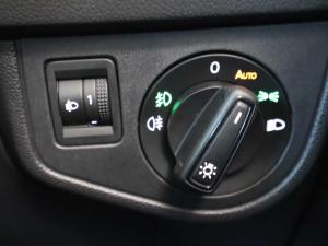 Volkswagen Polo hatch 1.0TSI Life auto - Image 13