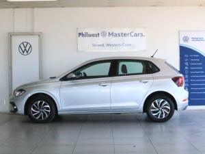 Volkswagen Polo hatch 1.0TSI Life auto - Image 2