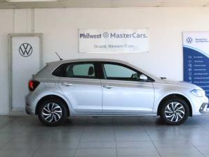 Volkswagen Polo hatch 1.0TSI Life auto - Image 3