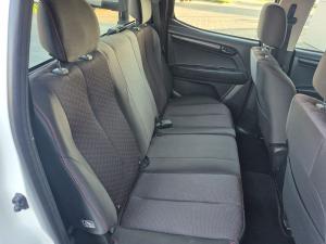 Isuzu D-Max 250 double cab Hi-Ride auto - Image 13