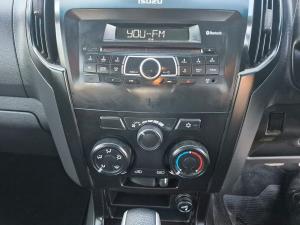 Isuzu D-Max 250 double cab Hi-Ride auto - Image 16