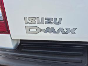 Isuzu D-Max 250 double cab Hi-Ride auto - Image 6