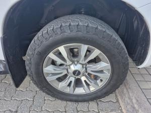 Isuzu D-Max 250 double cab Hi-Ride auto - Image 9