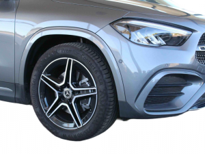 Mercedes-Benz GLA GLA200 Progressive - Image 14