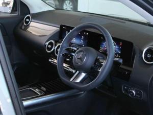 Mercedes-Benz GLA GLA200 Progressive - Image 58