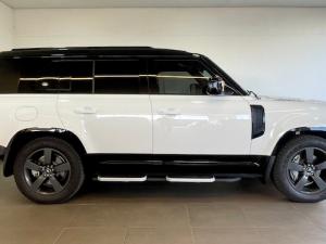 Land Rover Defender 110 D300 X-Dynamic HSE - Image 6
