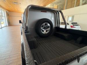 Toyota Land Cruiser 79 4.5D-4D V8 single cab LX - Image 13