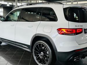Mercedes-Benz GLB GLB250 Progressive - Image 2