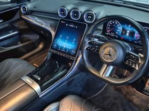 Mercedes-Benz C-Class C220d Avantgarde - Image 12