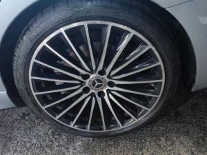 Mercedes-Benz C-Class C220d Avantgarde - Image 5