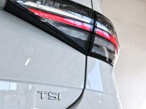 Volkswagen Polo sedan 1.0TSI Life - Image 17
