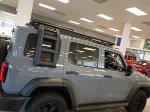 GWM Tank 300 2.4T Super Luxury 4WD - Image 3