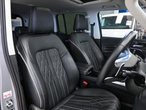 GWM Tank 300 2.0T HEV Super Luxury 4WD - Image 12