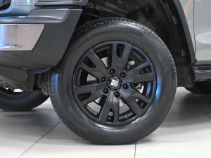GWM Tank 300 2.0T HEV Super Luxury 4WD - Image 2