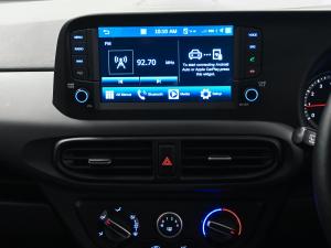 Hyundai Grand i10 1.2 Fluid hatch auto - Image 10