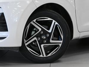 Hyundai Grand i10 1.2 Fluid hatch auto - Image 2