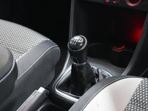Volkswagen Cross Polo 1.6TDI Comfortline Urban Ice - Image 10