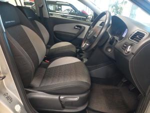 Volkswagen Cross Polo 1.6TDI Comfortline Urban Ice - Image 10