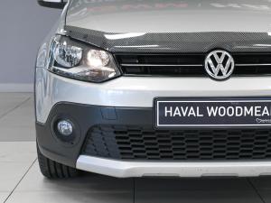 Volkswagen Cross Polo 1.6TDI Comfortline Urban Ice - Image 4
