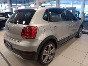 Volkswagen Cross Polo 1.6TDI Comfortline Urban Ice - Image 5