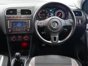 Volkswagen Cross Polo 1.6TDI Comfortline Urban Ice - Image 6