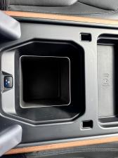 Land Rover Defender 110 D300 X - Image 15