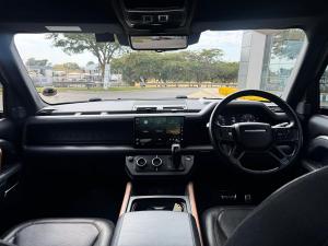 Land Rover Defender 110 D300 X - Image 16