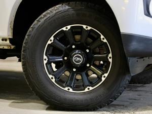 Mahindra Pik Up 2.2CRDe double cab S6 Karoo auto - Image 3