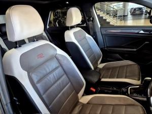 Volkswagen T-Roc 2.0TSI 140kW 4Motion R-Line - Image 10