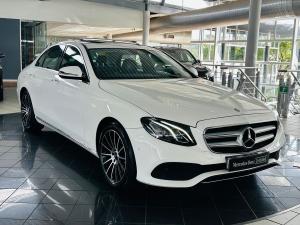 Mercedes-Benz E-Class E200 - Image 9