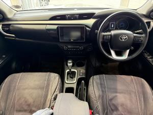 Toyota Hilux 2.8GD-6 double cab 4x4 Raider auto - Image 8