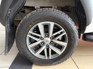 Toyota Hilux 2.8GD-6 double cab 4x4 Raider auto - Image 12