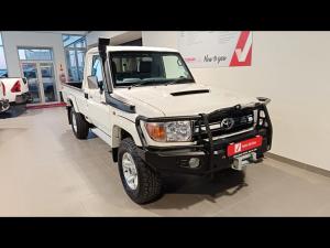 Toyota Land Cruiser 79 4.5D-4D V8 single cab LX - Image 1