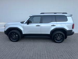 Toyota Land Cruiser Prado 2.8GD VX-R - Image 21