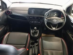 Hyundai Grand i10 1.2 Fluid hatch manual - Image 7