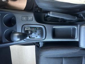 Toyota Hilux 2.4GD-6 double cab Raider auto - Image 12