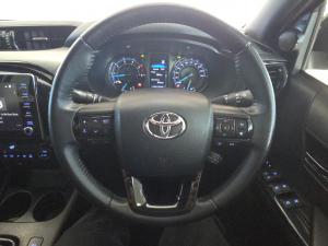 Toyota Hilux 2.8GD-6 double cab Legend auto - Image 8
