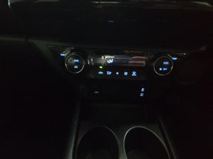 Toyota Hilux 2.8GD-6 double cab Legend auto - Image 17