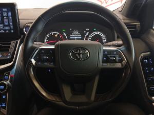 Toyota Land Cruiser 300 3.3D ZX - Image 8