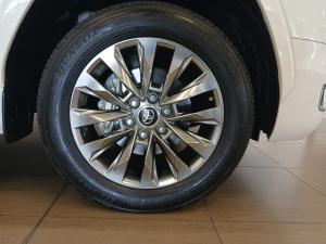 Toyota Land Cruiser 300 3.3D ZX - Image 20
