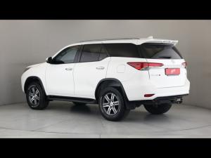 Toyota Fortuner 2.4GD-6 4x4 - Image 8