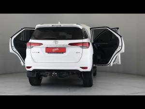 Toyota Fortuner 2.4GD-6 4x4 - Image 9