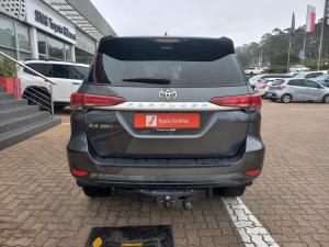 Toyota Fortuner 2.4GD-6 manual - Image 5