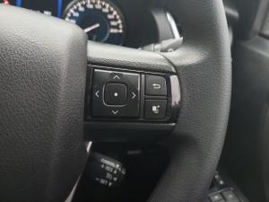 Toyota Fortuner 2.4GD-6 manual - Image 10