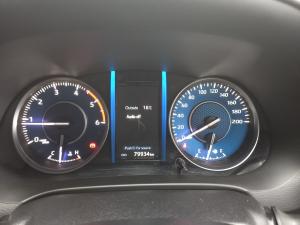 Toyota Fortuner 2.4GD-6 manual - Image 11