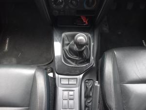 Toyota Fortuner 2.4GD-6 manual - Image 12