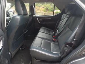 Toyota Fortuner 2.4GD-6 manual - Image 15