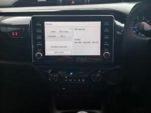 Toyota Hilux 2.8GD-6 double cab Legend manual - Image 12