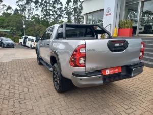 Toyota Hilux 2.8GD-6 double cab Legend manual - Image 17