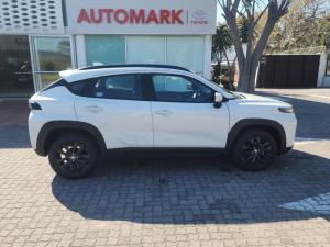 Toyota Starlet Cross 1.5Xs automatic - Image 3